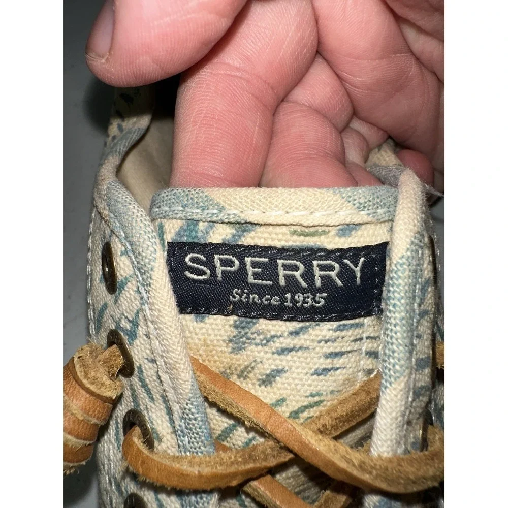 Sperry top sider
